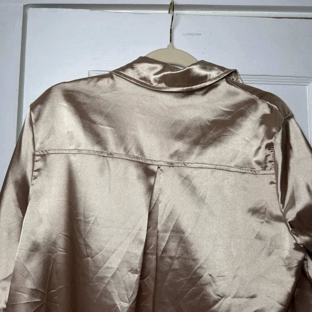 PrettyLittleThing Satin Effect Button Down Blouse In Champagne Size Medium - Picture 9 of 14
